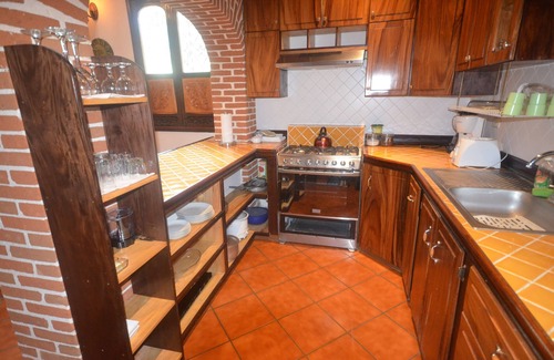 Antigua Guatemala House | Charming Colonial house with the comforts of a modern home.