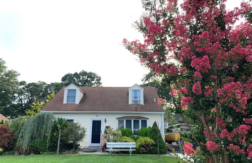 Bellport House | Charming Comfortable Family Getaway with Heated Salt Swimming Pool