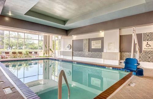 White Station House | Charming & Comfortable King Suite! Pet-Friendly