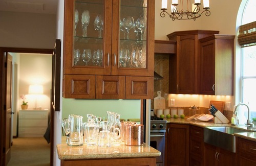 Yountville House | Charming, comfortable, quiet neighborhood living in the heart of Yountville.