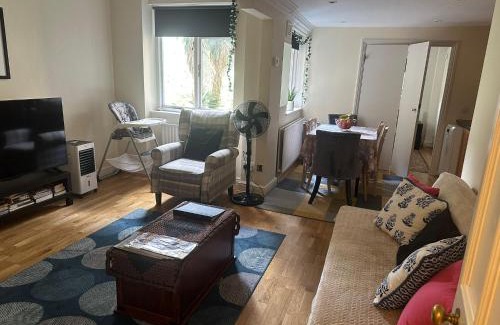 Kensington Apartment | Charming Comfy Apartments by Kensington & Chelsea