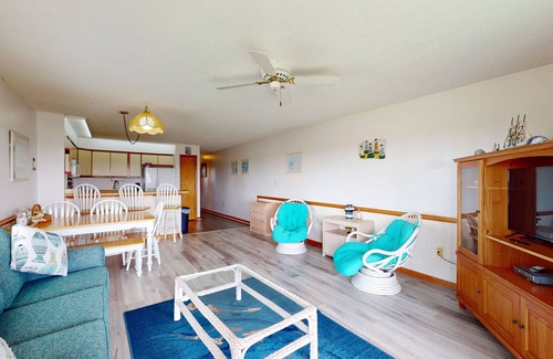 Rodanthe Condo | Charming condo with on-site pool, amazing ocean views, & private deck