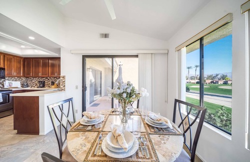 Palm Desert Apartment | Charming Condo With Golf Course View