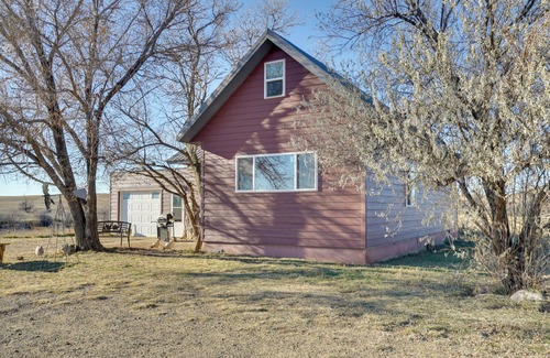 Lindsay Cottage | Charming 'corral Creek Ranch House' in Circle