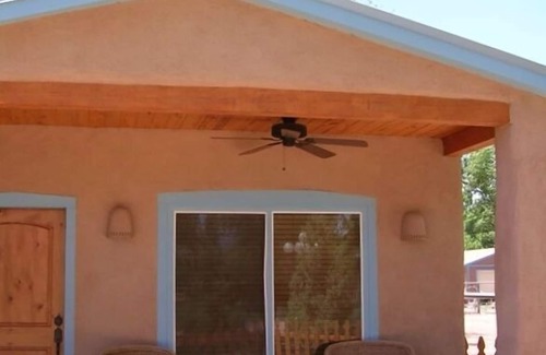 Corrales Cottage | Charming Corrales Casita