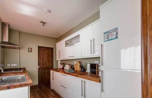 Bramcote House | Charming & Cosy Home | Free Wi-Fi & Great Location