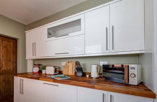Bramcote House | Charming & Cosy Home | Free Wi-Fi & Great Location
