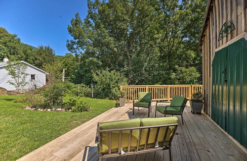 Nellysford Cottage | Charming Cottage < 10 Mi to Wineries & Skiing!