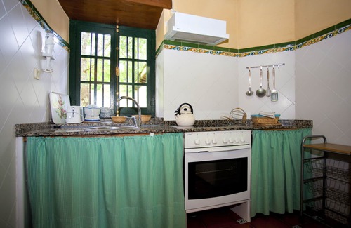 Vallobal Cottage | Charming cottage and wonderful views of Picos de Europa.