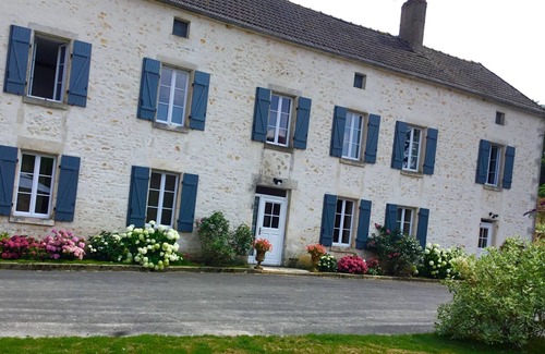 Festigny House | Charming cottage, classified 4 *, spacious, comfortable, for 20 people