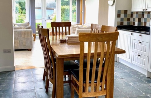 Hollacombe Cottage | Charming Cottage for 5 near Dartmoor, Beach, Pub