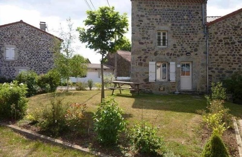 Rauret Cottage | Charming Cottage for 4 in Joncherette, Near Allier Gorges and Pradelles