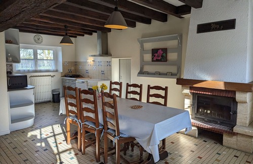 Jouy-le-Potier Cottage | Charming Cottage in Sologne, Near Loire Castles, Private Garden, 2 Bedrooms
