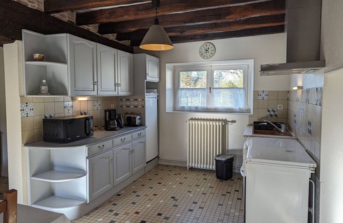 Jouy-le-Potier Cottage | Charming Cottage in Sologne, Near Loire Castles, Private Garden, 2 Bedrooms