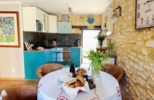 Saint-Cyprien Cottage | Charming cottage within a perigordine farmhouse