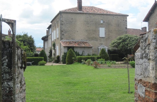 Bussiere-Boffy Cottage | Charming cottage in a small village in the Upper Limousin. Golf.