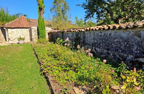 Bussiere-Boffy Cottage | Charming cottage in a small village in the Upper Limousin. Golf.