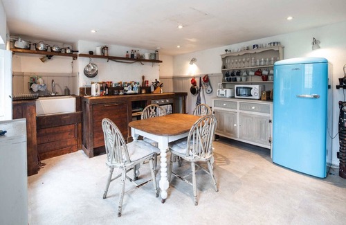 Illogan Cottage | Charming Cottage & Garden, 5min to Portreath Beach