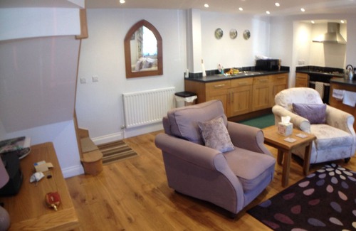 Chittlehampton Cottage | Charming Cottage overlooking the square in Chittlehampton Village
