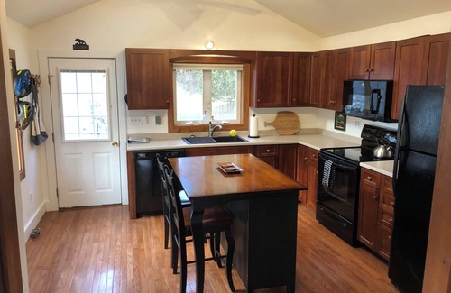 Seal Harbor Cottage | Charming Cottage in the Shadow of Day Mountain