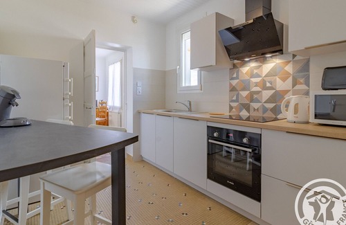 Saint-Germain-sur-Moine Cottage | Charming Cottage in Sèvremoine: Close to Shops, Attractions & Hellfest, Sleeps 5-6, Special Offer!