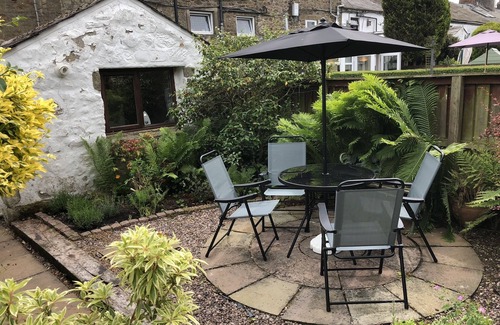 Ribchester House | Charming cottage in the heart of the ancient village.