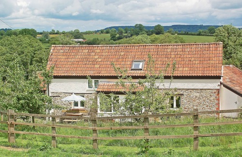Colyton Cottage | Charming Cottage In Peaceful Location