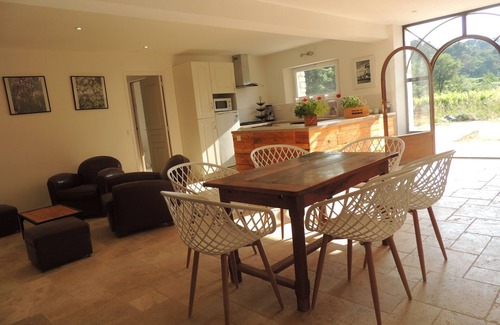 Menerbes Cottage | Charming cottage in stone farmhouse in the heart of the vineyards in the Luberon