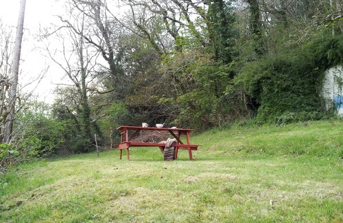 Fishguard Cottage | Charming Cottage in the Gwaun valley, near NewportnSleeps 4