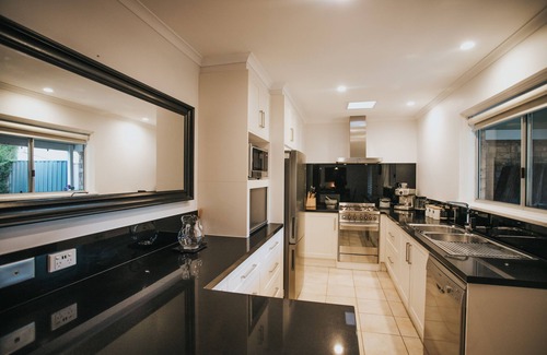 Lobethal Bed & Breakfast | Charming cottage in the heart of Lobethal, Adelaide Hills