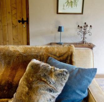 Besneville House | Charming Cottage in the Heart of Normandy