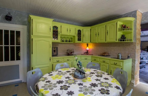 Limeuil Cottage | Charming Cottage Near Dordogne River, Ideal for Families, with Garden & BBQ