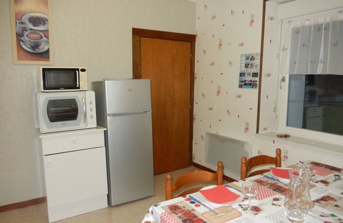 Cornimont Cottage | Charming Cottage Near Forest, Ski Resorts, and Lakes - Ideal for Families and Pets