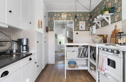 Vikarbyn Ski Chalet | Charming cottage outside Rättvik | SE19026