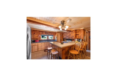 Holtwood Cottage | Charming cottage overlooking pond and meadows