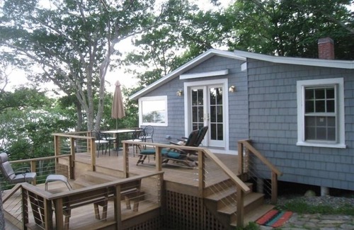 Chamberlain Cottage | Charming cottage - Relax while watching the sea and the islands