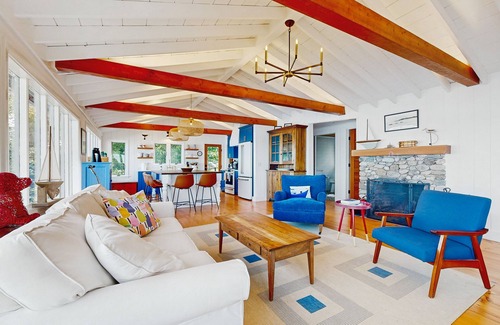 East Boothbay Cottage | Charming Cottage: Deepwater Dock, Panoramic Linekin Bay Views, Near Village