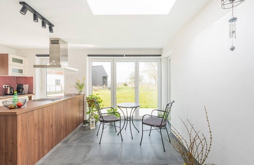 Honnelles House | Charming Cottage with Sauna