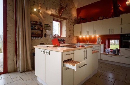 Cerilly Cottage | Charming cottage with game room and home cinema near Tronçais ponds