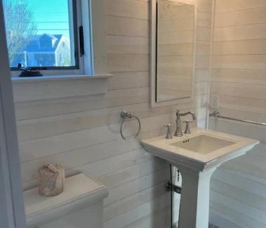 North Truro House | Charming Cottage with Amazing Views