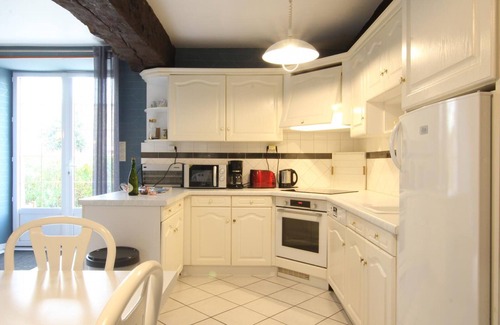 Vessey Cottage | Charming Cottage with Garden, Terrace, and Modern Amenities near Mont Saint-Michel