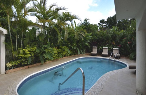Mullins Cottage | Charming Cottage with Private Pool, elegant Spa and outdoor Kitchenette