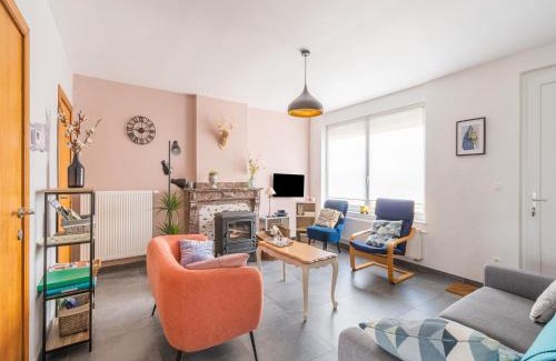 Honnelles House | Charming Cottage with Sauna