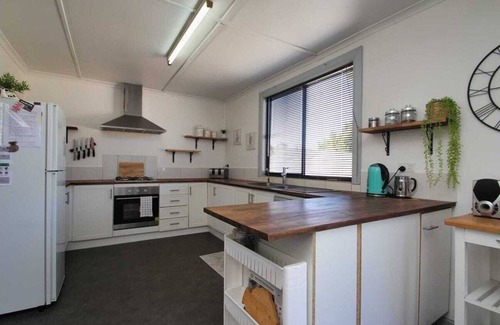Andrews Cottage | Charming Country Cottage Getaway – Spalding, SAnShort drive to Clare.