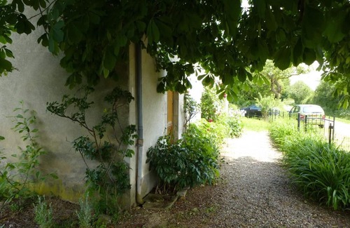Montoldre Cottage | "Charming Country Cottage: Fireplace, Garden, Near Vichy & Activities, Pet-Friendly"