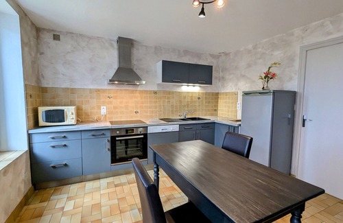 Poulaines Cottage | Charming Country Cottage Near Valençay - 2 Bedrooms, Quiet Garden, Close to Loire Castles & Beauval Zoo