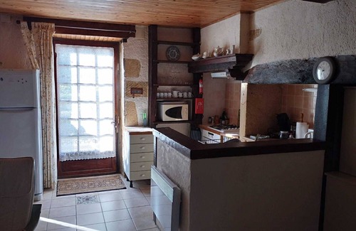 Saint-Genies Cottage | Charming country gîte with swimming pool 8 minutes from Lascaux and 15 minutes from Sarlat