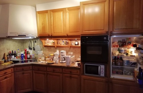 Zwijndrecht House | charming country house,nice garden+car park,5km from PORT of ANTWERP+city centre