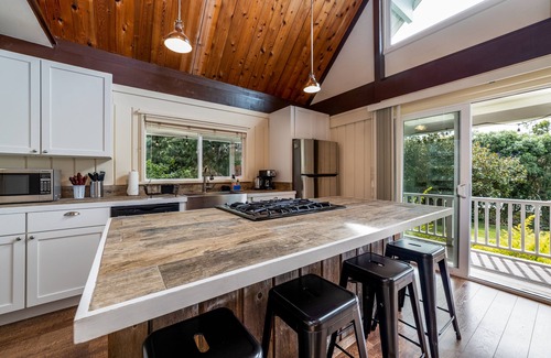 Kamuela House | Charming Country Home Pa Hau'oli Home