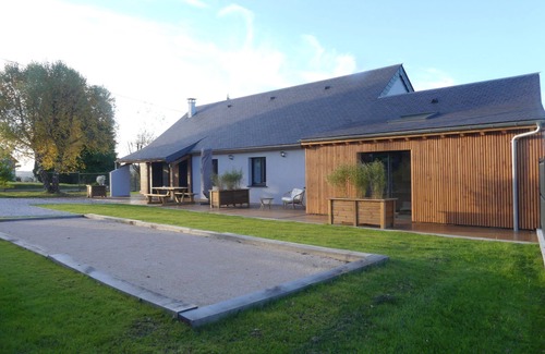 Loucrup House | Charming country house 15 minutes from Lourdes, Bagnères Bigorre and Tarbes